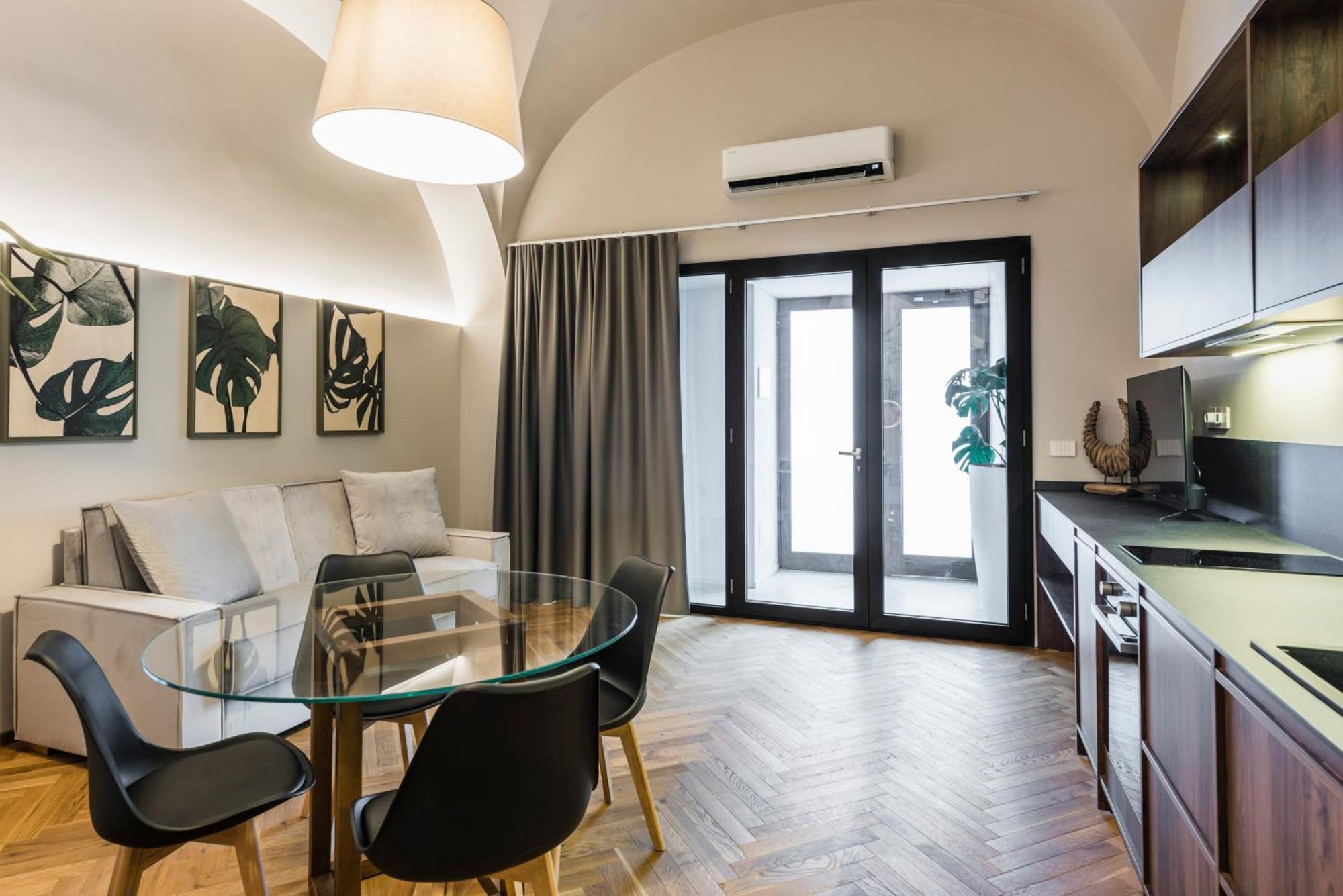 Ferrini Home - Piazza Trento Catânia Quarto foto